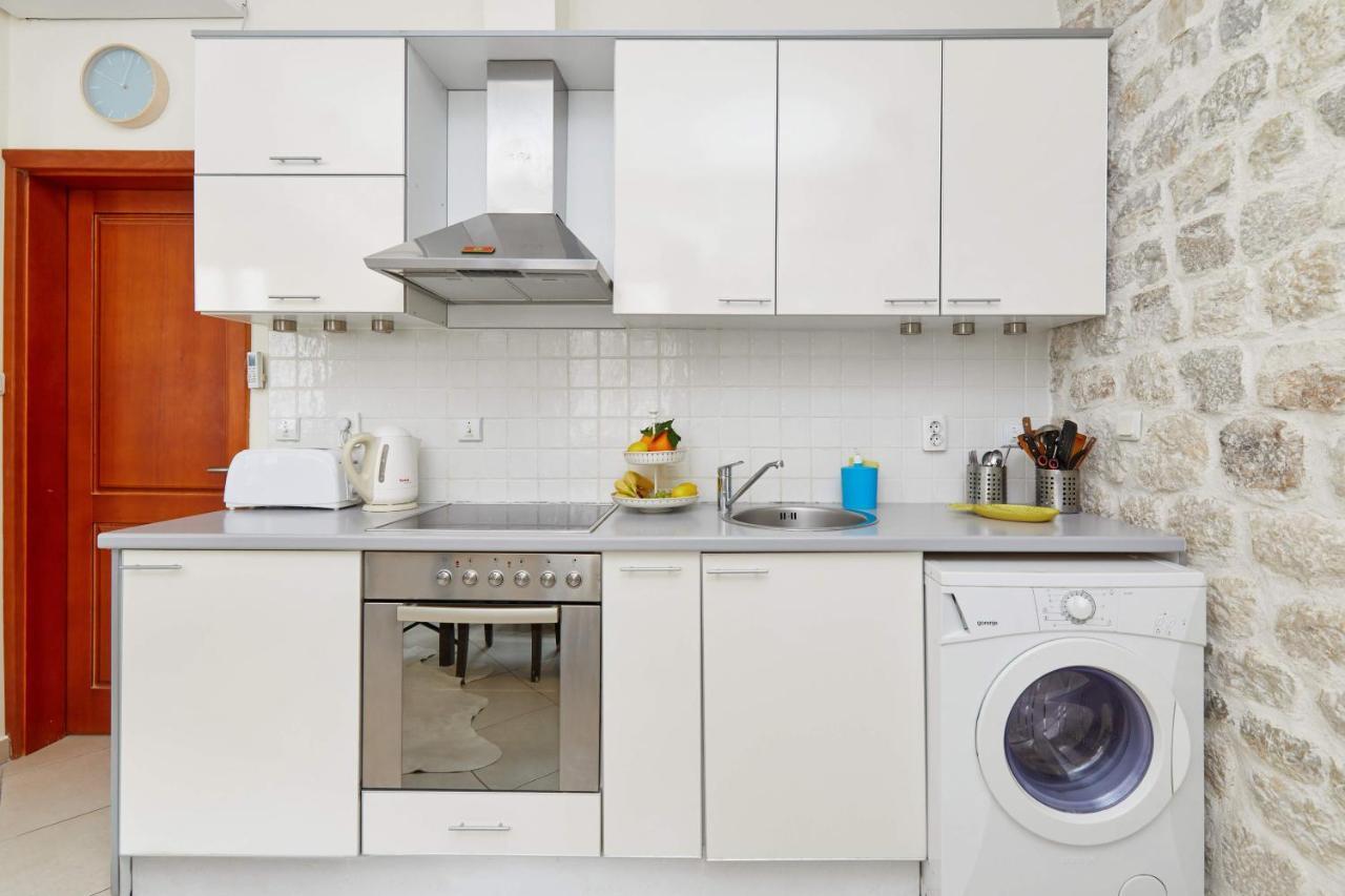 La Dolce Vita Apartment โกตอร์ ภายนอก รูปภาพ